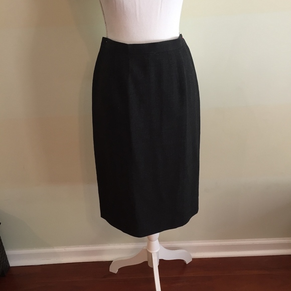 JH COLLECTIBLES Vintage gray wool pencil skirt - Picture 2 of 4